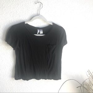 Black h&m loose crop top xsmall with pocket!
